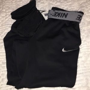 Nike Therma-Fit